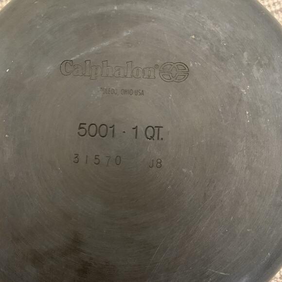 Vintage CALPHALON 1Qt Sauce Pan 5001 Commercial Cookware Anodized Aluminum USA - Picture 2 of 5